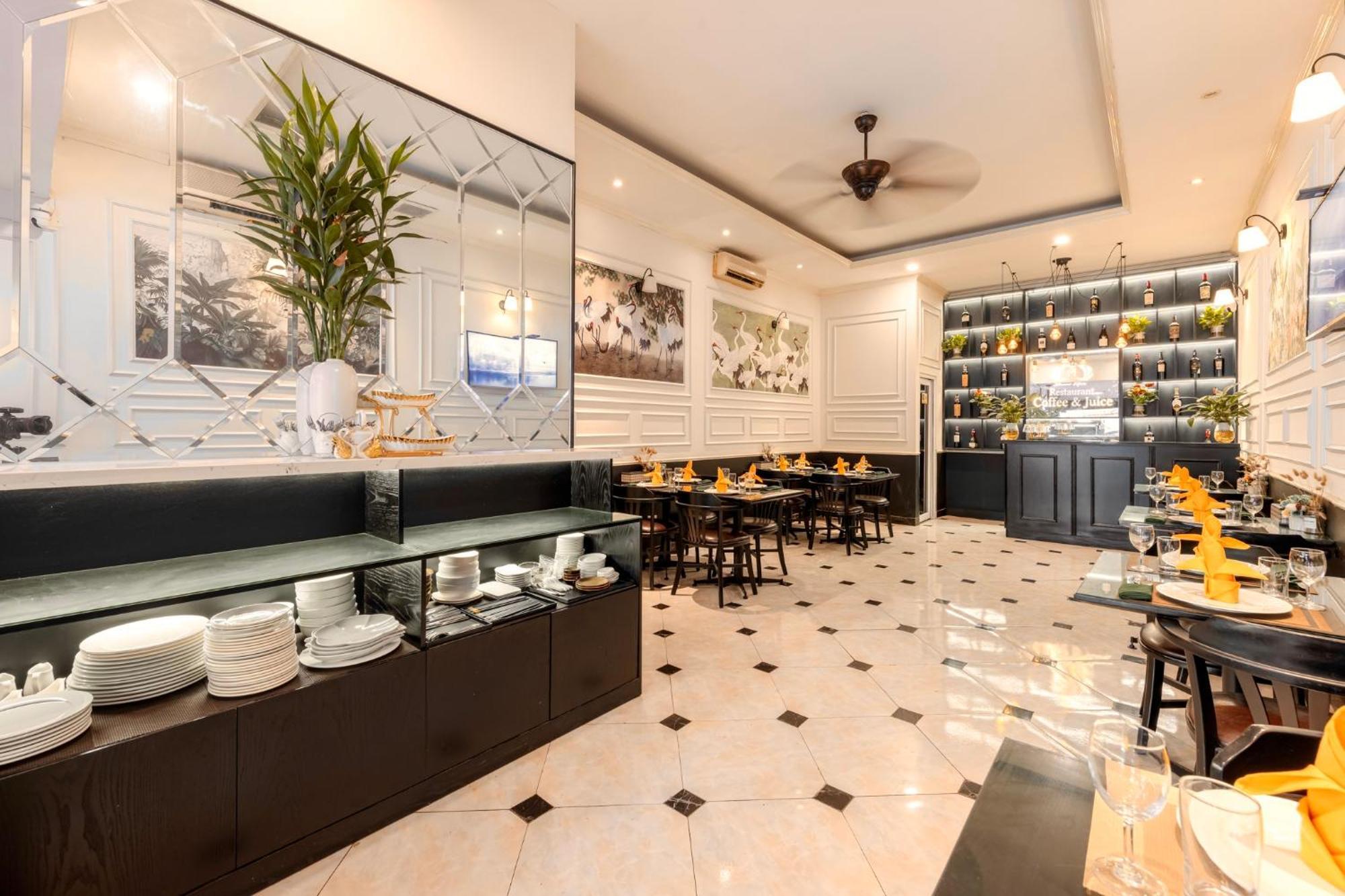Hanoi Elpis Hotel & Spa Bagian luar foto
