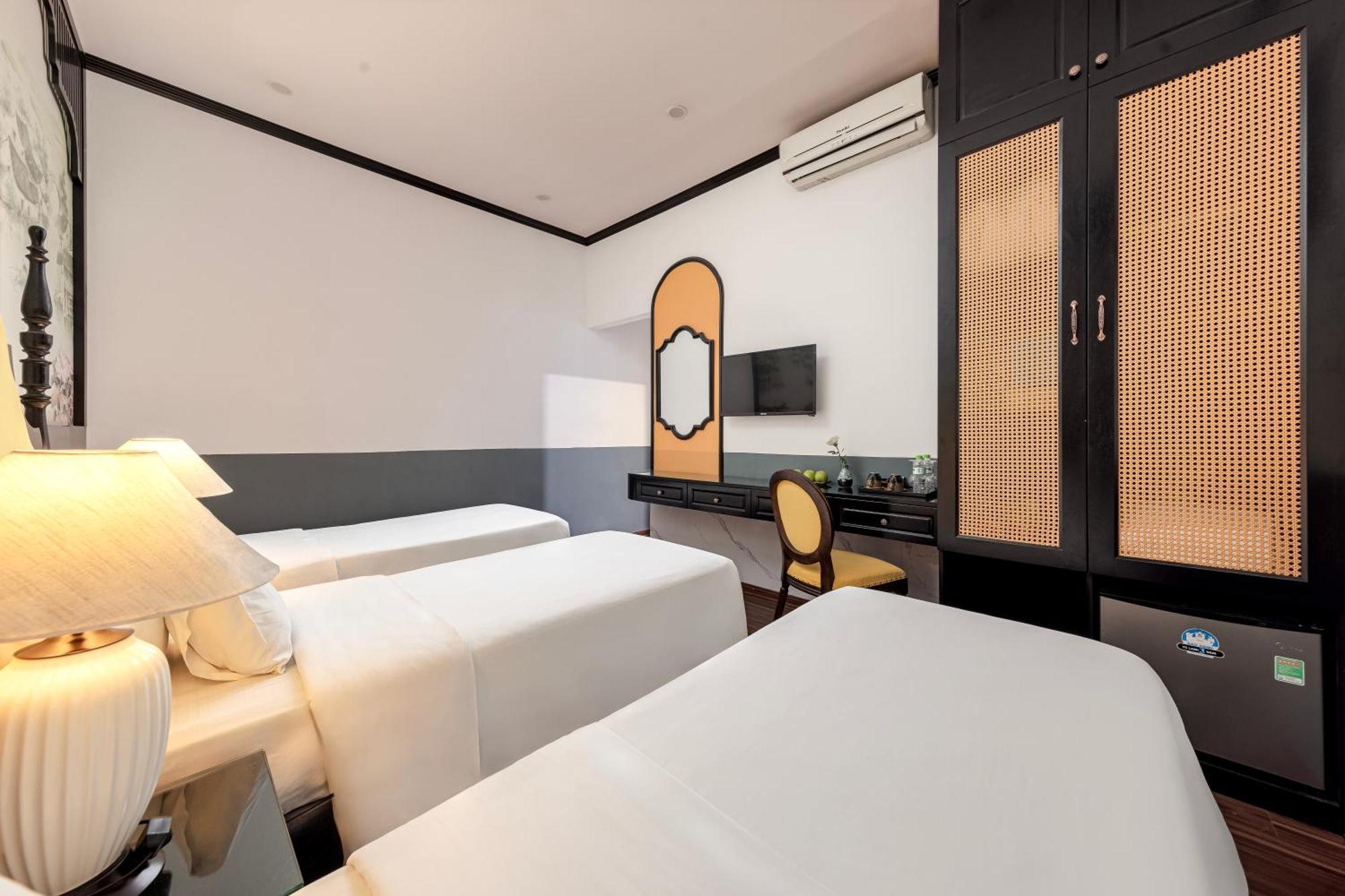 Hanoi Elpis Hotel & Spa Bagian luar foto